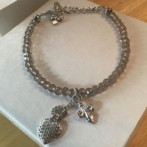 Stunning beaded bracelet